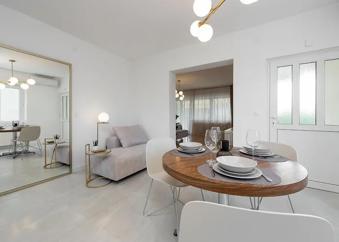 Littlemore * Задар